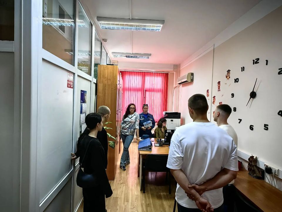 Специалисты Донского МЧС открывают новые горизонты для студентов-психологов Специалисты Донского МЧС открывают новые горизонты для студентов-психологов