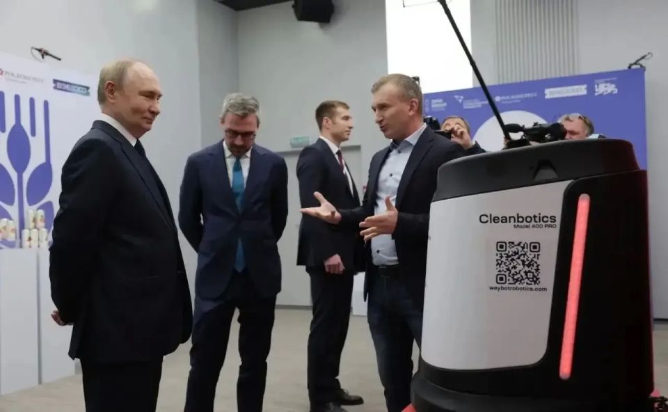 Юрий Слюсарь: Сегодня в Ростовской области стартует неделя предпринимательства Юрий Слюсарь: Сегодня в Ростовской области стартует неделя предпринимательства