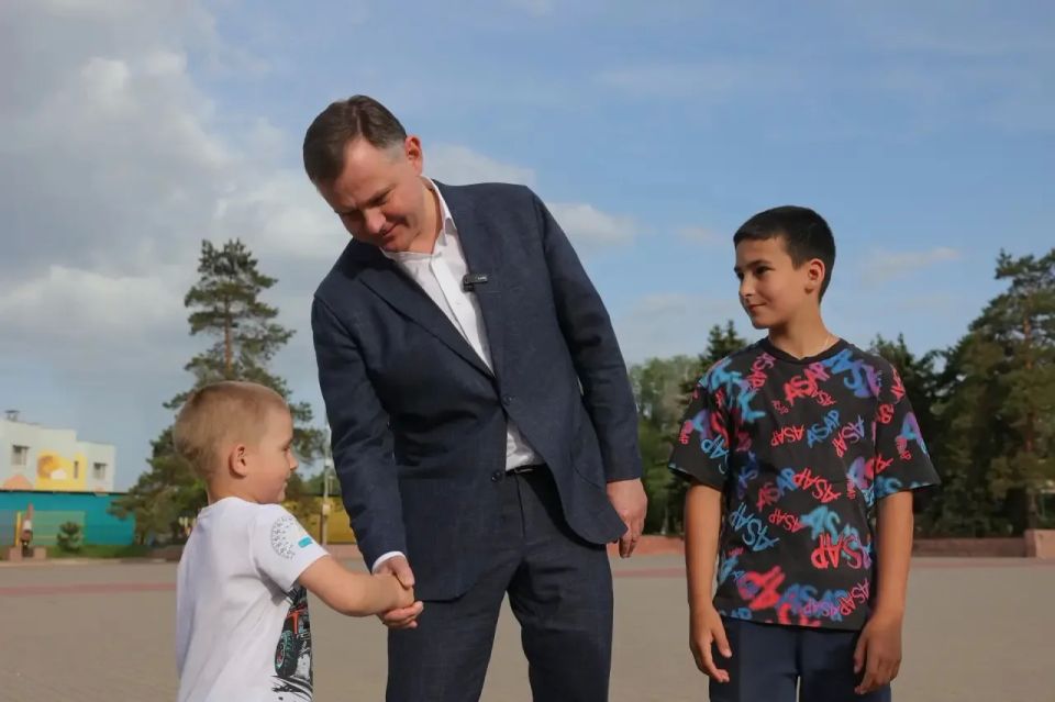 Юрий Слюсарь: В Орловском районе в первую очередь решали дорожные вопросы Юрий Слюсарь: В Орловском районе в первую очередь решали дорожные вопросы