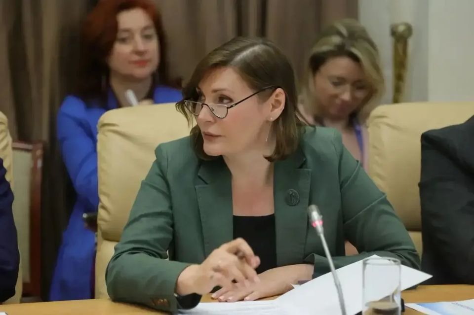 Юрий Слюсарь: На еженедельном рабочем совещании обсуждали коммунальные вопросы, ход посевной и ситуацию в экономике Юрий Слюсарь: На еженедельном рабочем совещании обсуждали коммунальные вопросы, ход посевной и ситуацию в экономике