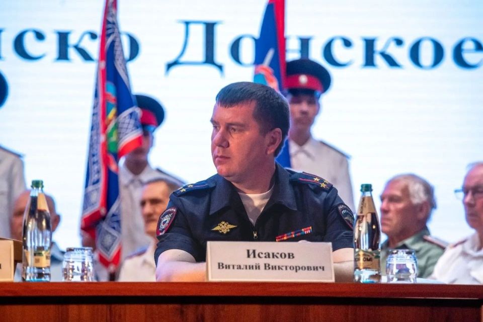 Представитель донского Главка МВД стал почетным гостем на «Последнем звонке» в Белокалитвинском казачьем кадетском корпусе Представитель донского Главка МВД стал почетным гостем на «Последнем звонке» в Белокалитвинском казачьем кадетском корпусе