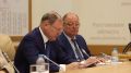 Юрий Слюсарь: На еженедельном рабочем совещании обсуждали коммунальные вопросы, ход посевной и ситуацию в экономике