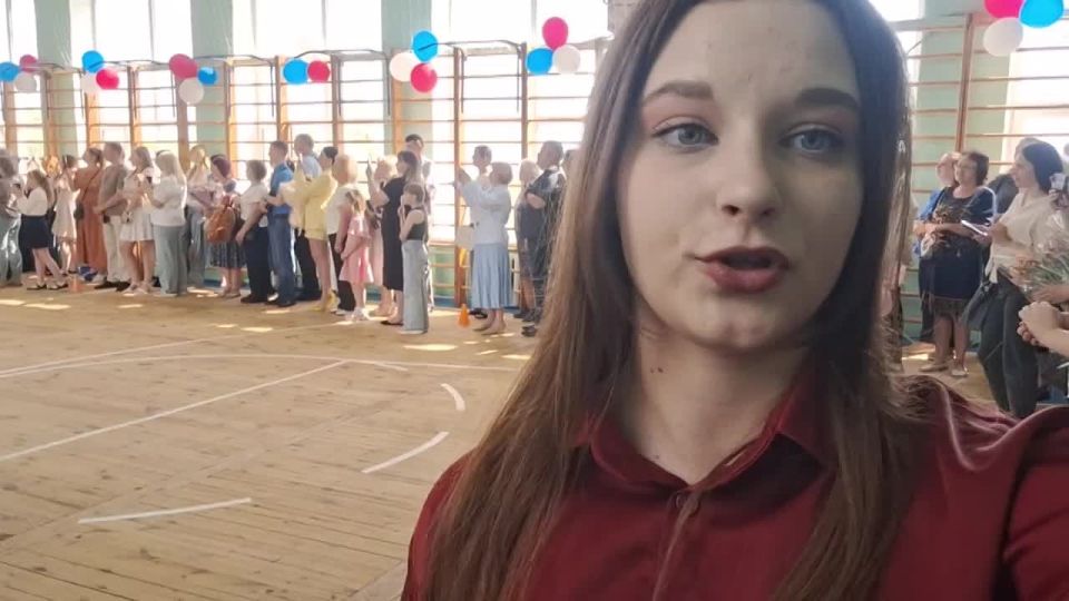 Сегодня во всех школах Ростовской области прозвенит последний звонок