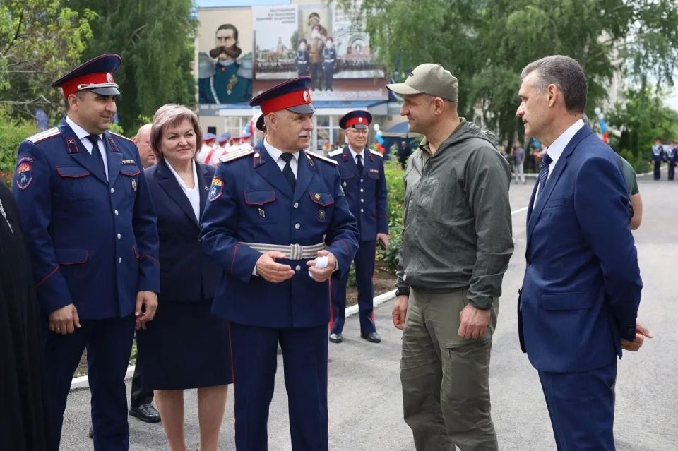 В Шахтинском кадетском корпусе открыт класс имени Героя России Владимира Жоги В Шахтинском кадетском корпусе открыт класс имени Героя России Владимира Жоги