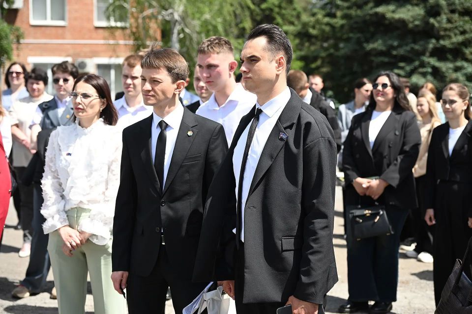 Заместитель Председателя Законодательного Собрания Ростовской области Игорь Гуськов отметил, что сельские территории в регионе активно развиваются и необходимо приложить все усилия, чтобы привлечь сюда молодые кадры Заместитель Председателя Законодательного Собрания Ростовской области Игорь Гуськов отметил, что сельские территории в регионе активно развиваются и необходимо приложить все усилия, чтобы привлечь сюда молодые кадры