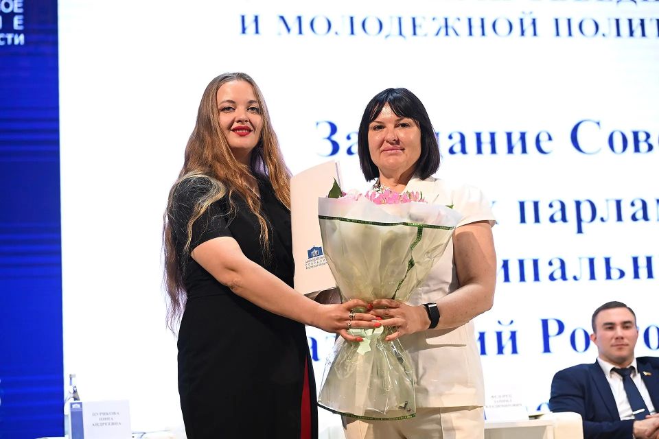Заместитель Председателя Законодательного Собрания Ростовской области Игорь Гуськов отметил, что сельские территории в регионе активно развиваются и необходимо приложить все усилия, чтобы привлечь сюда молодые кадры Заместитель Председателя Законодательного Собрания Ростовской области Игорь Гуськов отметил, что сельские территории в регионе активно развиваются и необходимо приложить все усилия, чтобы привлечь сюда молодые кадры