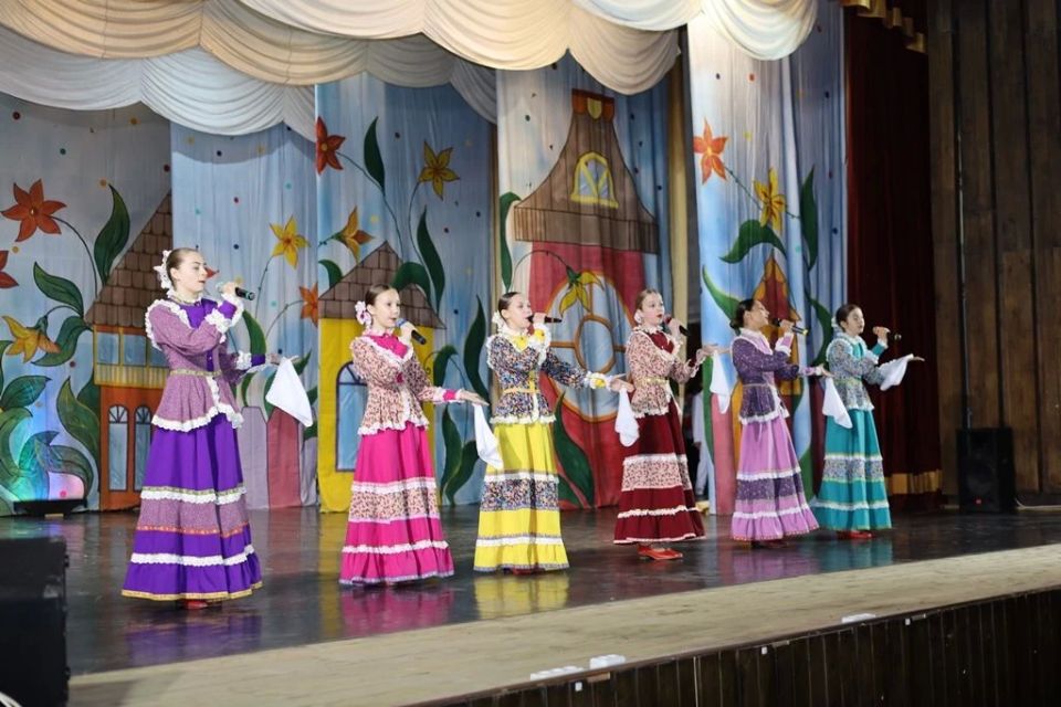 Сегодня, 1 июня, в День защиты детей, в городском Дворце культуры прошёл праздничный концерт «Это моё лето!» Сегодня, 1 июня, в День защиты детей, в городском Дворце культуры прошёл праздничный концерт «Это моё лето!»