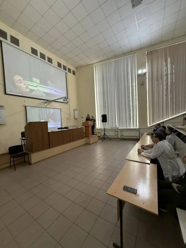 Сотрудники полиции провели профилактическую встречу по правовой грамотности для студентов младших курсов РостГМУ Сотрудники полиции провели профилактическую встречу по правовой грамотности для студентов младших курсов РостГМУ