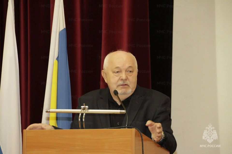 Руководство Главного управления встретилось с ветеранами Южного регионального центра Руководство Главного управления встретилось с ветеранами Южного регионального центра