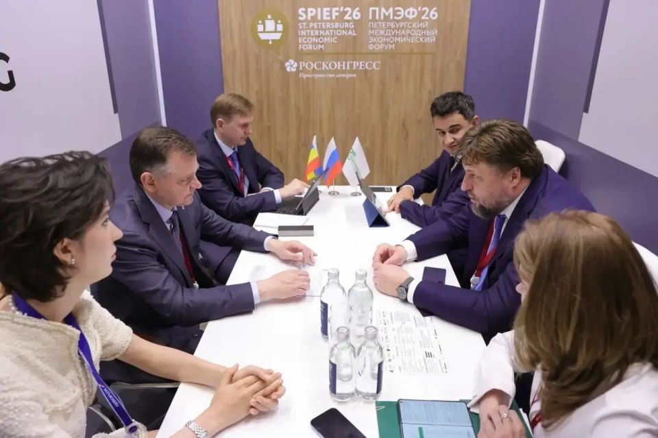 Юрий Слюсарь: «Росагролизинг» будет создавать в Ростовской области специальные машинно-технологические компании Юрий Слюсарь: «Росагролизинг» будет создавать в Ростовской области специальные машинно-технологические компании