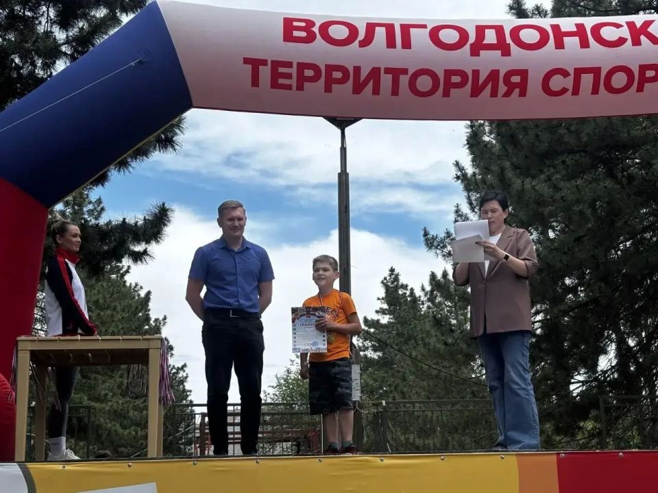 5 июня в парке Победы состоялся традиционный городской фестиваль «Спортивное детство», объединивший юных атлетов со всех районов Волгодонска 5 июня в парке Победы состоялся традиционный городской фестиваль «Спортивное детство», объединивший юных атлетов со всех районов Волгодонска