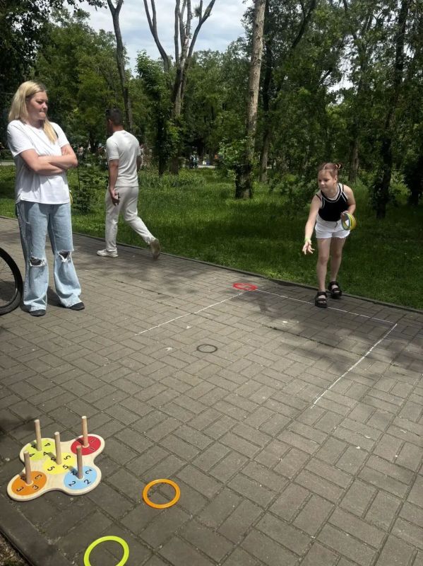 5 июня в парке Победы состоялся традиционный городской фестиваль «Спортивное детство», объединивший юных атлетов со всех районов Волгодонска 5 июня в парке Победы состоялся традиционный городской фестиваль «Спортивное детство», объединивший юных атлетов со всех районов Волгодонска