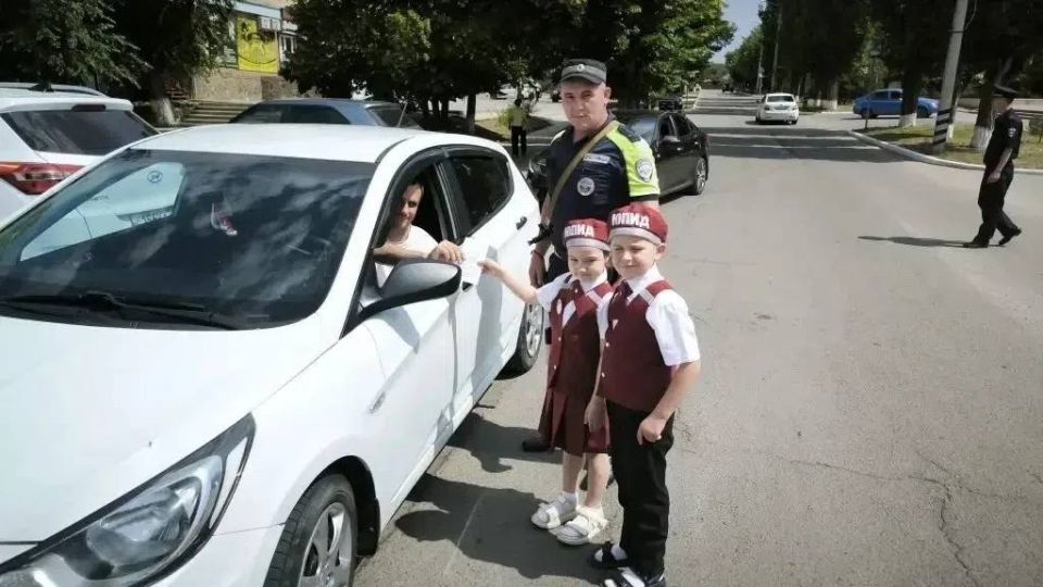 Акция «Внимание, дети!» в Усть-Донецке