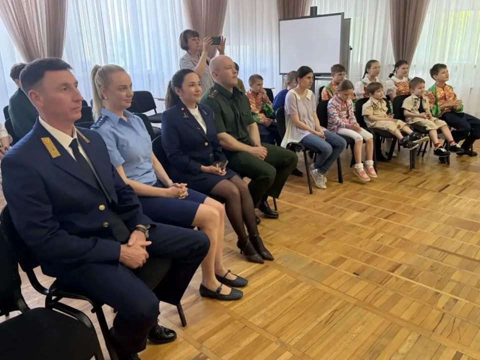В Ростове-на-Дону военные следователи СК России посетили подшефные социальные учреждения В Ростове-на-Дону военные следователи СК России посетили подшефные социальные учреждения
