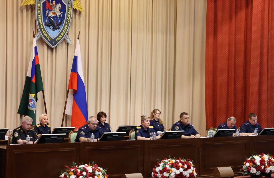 Председатель СК России провел оперативное совещание по вопросам уголовно-правовой защиты участников СВО и членов их семей Председатель СК России провел оперативное совещание по вопросам уголовно-правовой защиты участников СВО и членов их семей