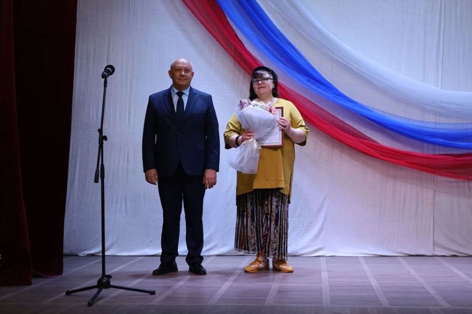 В Шахтах отметили День социального работника В Шахтах отметили День социального работника