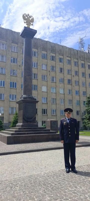 Таганрогские полицейские приняли участие в акции «Моя полиция – моя Россия» и с гордостью рассказали об историческом памятнике своего города, имеющем особое значение для его жителей