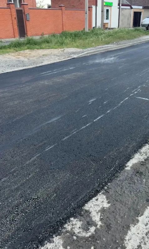 В Батайске продолжается ремонт дорог В Батайске продолжается ремонт дорог