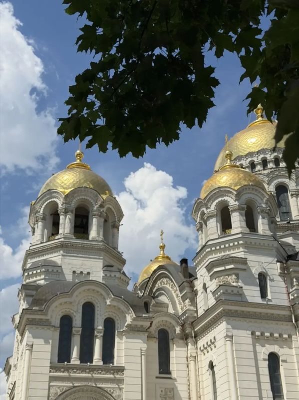 В рамках IX Всероссийского фестиваля «Архитектурное наследие» Новочеркасск посетила делегация во главе с президентом Союза архитекторов России Николаем Шумаковым В рамках IX Всероссийского фестиваля «Архитектурное наследие» Новочеркасск посетила делегация во главе с президентом Союза архитекторов России Николаем Шумаковым