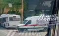 В Ростове на Нагибина/Рубиновом автобус №65 врезался в легковушку