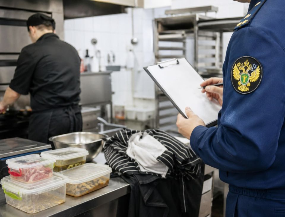 В ростовском общепите нашли продукты без маркировки и нарушения санитарных норм