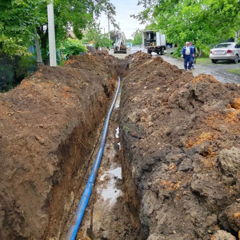 Жители двух поселений Ростовской области остались без воды из-за ремонта аварийного водовода