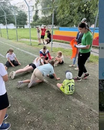 Зарядка и ГТО: в Батайске прошёл день спорта Зарядка и ГТО: в Батайске прошёл день спорта