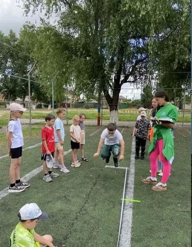 Зарядка и ГТО: в Батайске прошёл день спорта Зарядка и ГТО: в Батайске прошёл день спорта