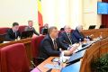 Посещения социально-реабилитационных учреждений, где воспитываются дети, оставшиеся без попечения родителей, позволили выявить несколько задач, потребовавших новых законодательных решений