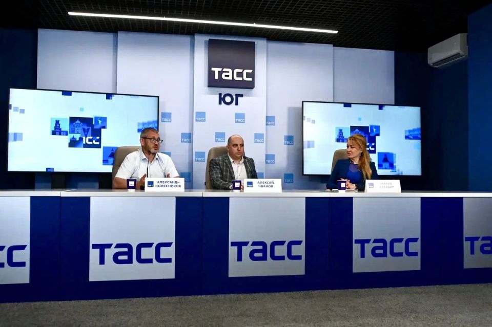 Фоторепортаж и главное с пресс-конференции, посвященной профилактике распространения и лечению никотиновой зависимости несовершеннолетних в Ростовской области Фоторепортаж и главное с пресс-конференции, посвященной профилактике распространения и лечению никотиновой зависимости несовершеннолетних в Ростовской области