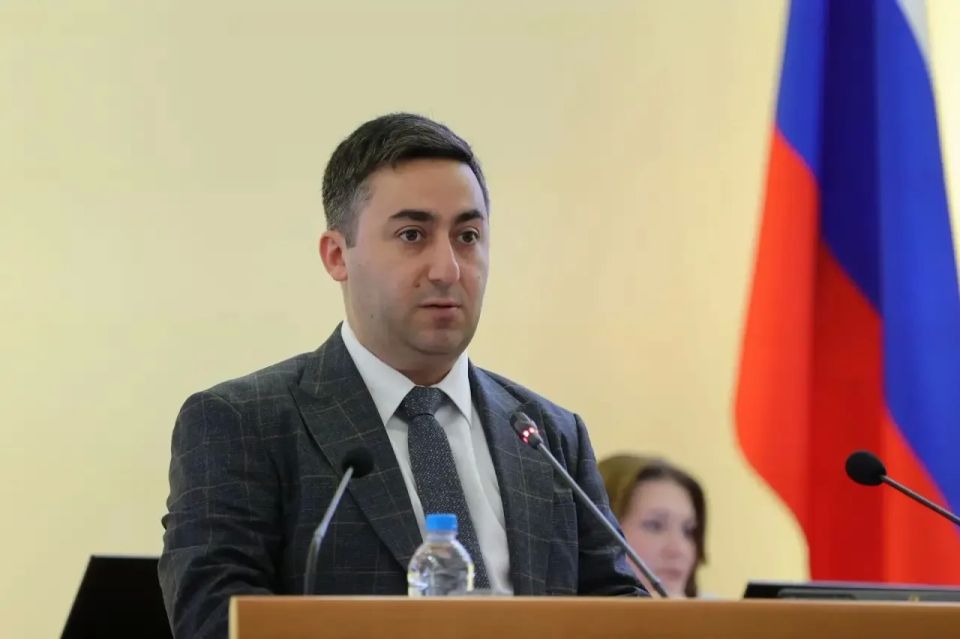 Юрий Слюсарь: Лекарства для льготников — это не статья расходов, это вопрос доверия к системе здравоохранения Юрий Слюсарь: Лекарства для льготников — это не статья расходов, это вопрос доверия к системе здравоохранения