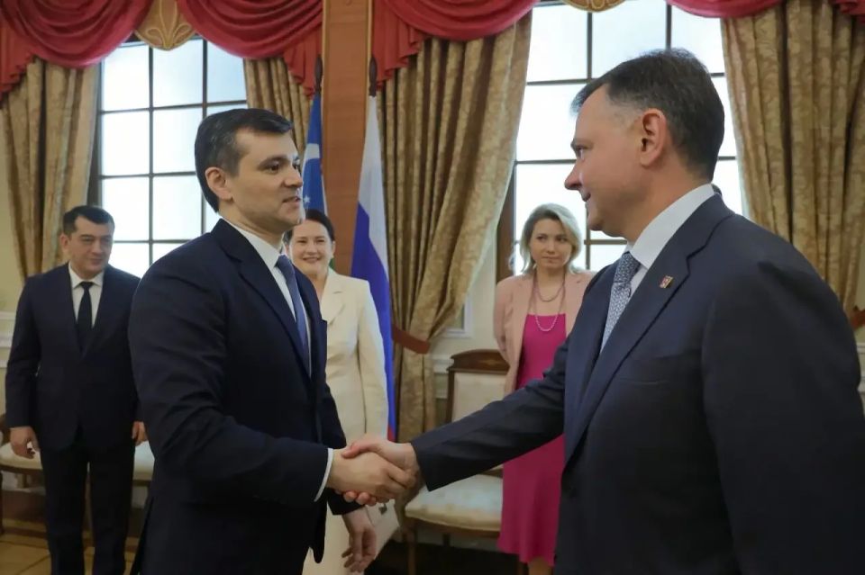 Юрий Слюсарь: Встретился с Генеральным консулом Узбекистана в Ростове-на-Дону Шерзодом Нарзуллаевым