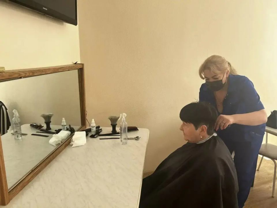 В ЦСО Батайска прошёл день маленьких преображений В ЦСО Батайска прошёл день маленьких преображений