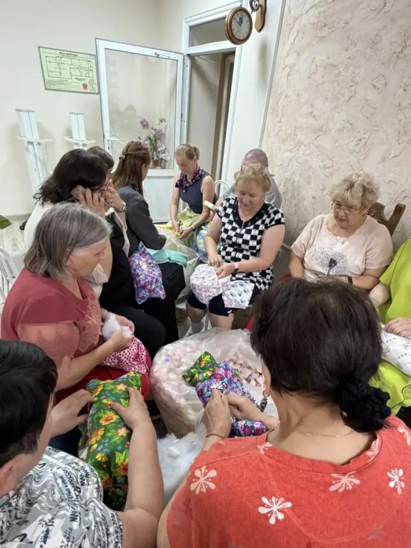 В Батайске продолжают помогать нашим бойцам В Батайске продолжают помогать нашим бойцам