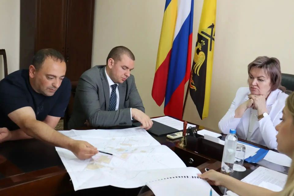 Архитектурный облик города Шахты: баланс между развитием и комфортом Архитектурный облик города Шахты: баланс между развитием и комфортом