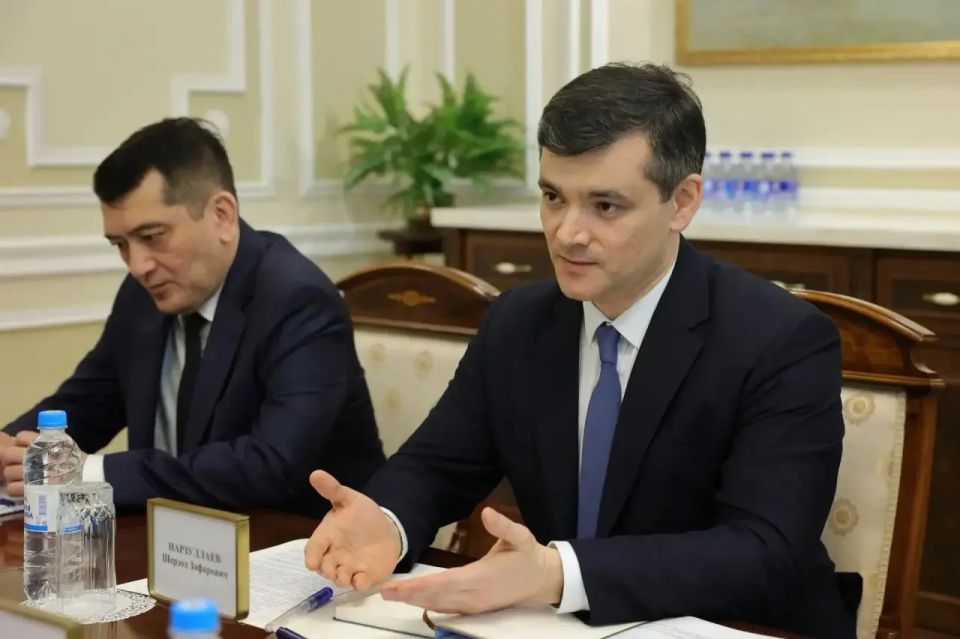 Юрий Слюсарь: Встретился с Генеральным консулом Узбекистана в Ростове-на-Дону Шерзодом Нарзуллаевым Юрий Слюсарь: Встретился с Генеральным консулом Узбекистана в Ростове-на-Дону Шерзодом Нарзуллаевым