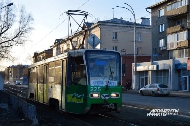 Модернизацию ростовского трамвая в Ростове приостановили