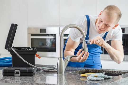 10 секретов, которые помогут вам обойтись без сантехников
