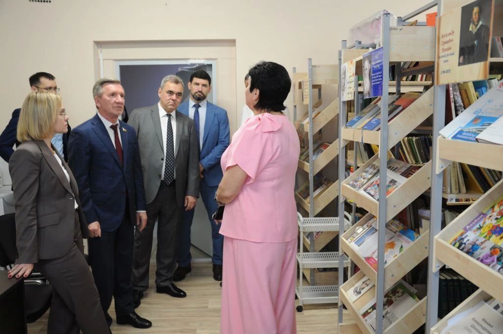 В Зерноградском психоневрологическом интернате прошло торжественное мероприятие, посвященное 50-летию учреждения В Зерноградском психоневрологическом интернате прошло торжественное мероприятие, посвященное 50-летию учреждения