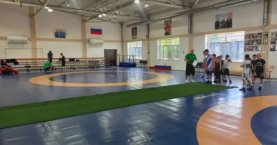 В Батайске приняли нормы ГТО и вручили знаки отличия В Батайске приняли нормы ГТО и вручили знаки отличия