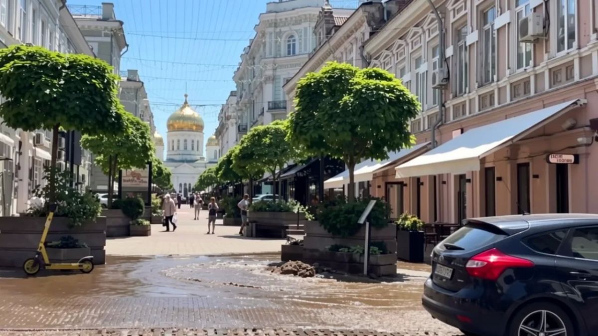 Еще на Соборном потекло Еще на Соборном потекло