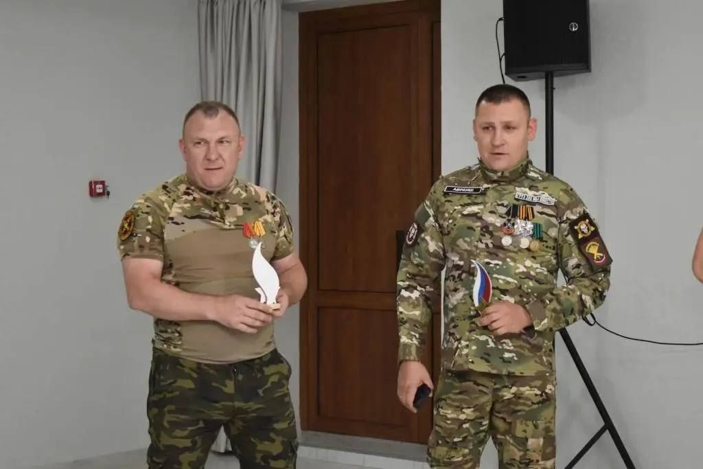 В Милютинском районном Доме культуры состоялось торжественное мероприятие, посвященное Дню ветеранов боевых действий «Герои нашего времени» В Милютинском районном Доме культуры состоялось торжественное мероприятие, посвященное Дню ветеранов боевых действий «Герои нашего времени»