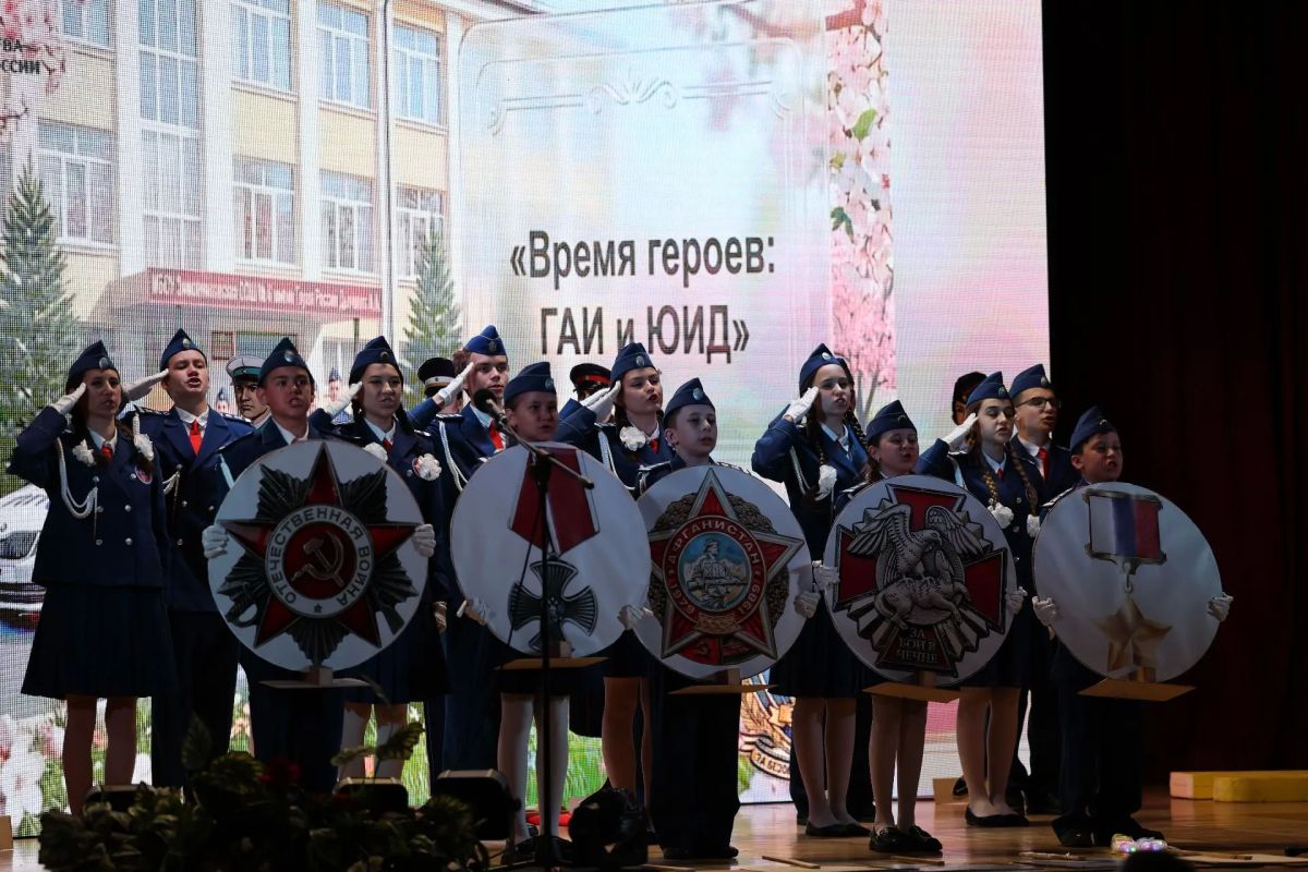 90 лет на страже безопасности дорожного движения: В Ростове отметили юбилей Госавтоинспекции 90 лет на страже безопасности дорожного движения: В Ростове отметили юбилей Госавтоинспекции