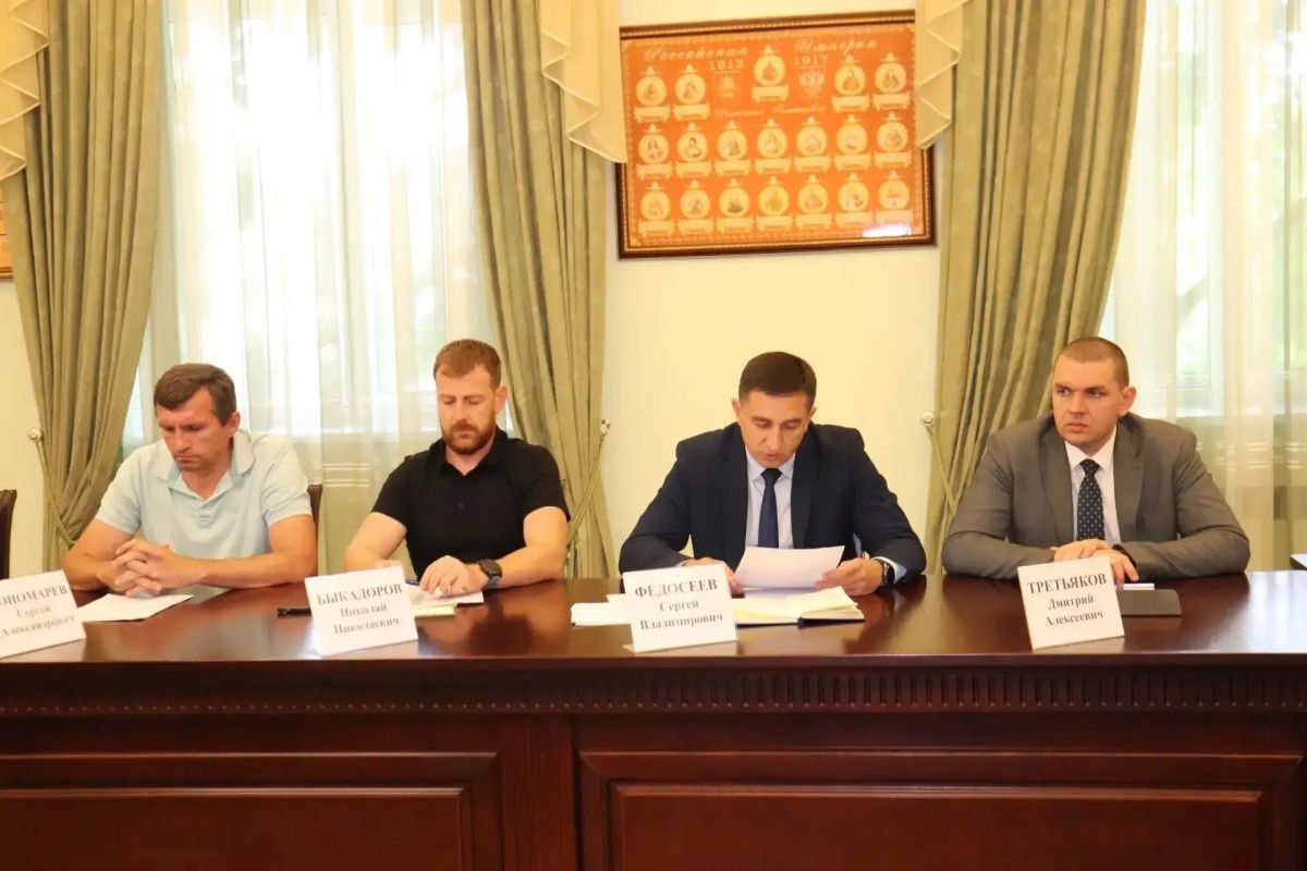 В Шахтах прошло заседание городского штаба по подготовке к осенне-зимнему периоду В Шахтах прошло заседание городского штаба по подготовке к осенне-зимнему периоду