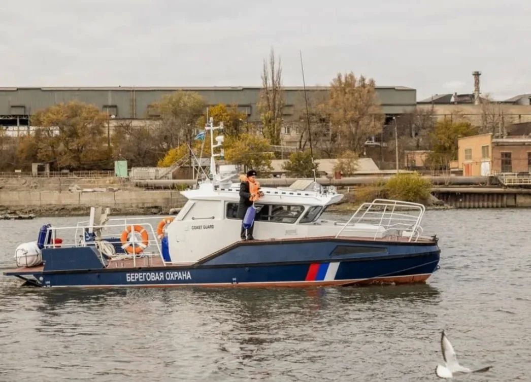 Донские пограничники спасли 13 моряков после атаки БПЛА в Таганрогском заливе