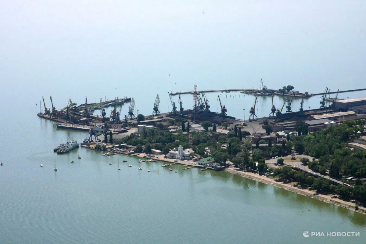ВСУ атаковали беспилотниками два танкера в Азовском море