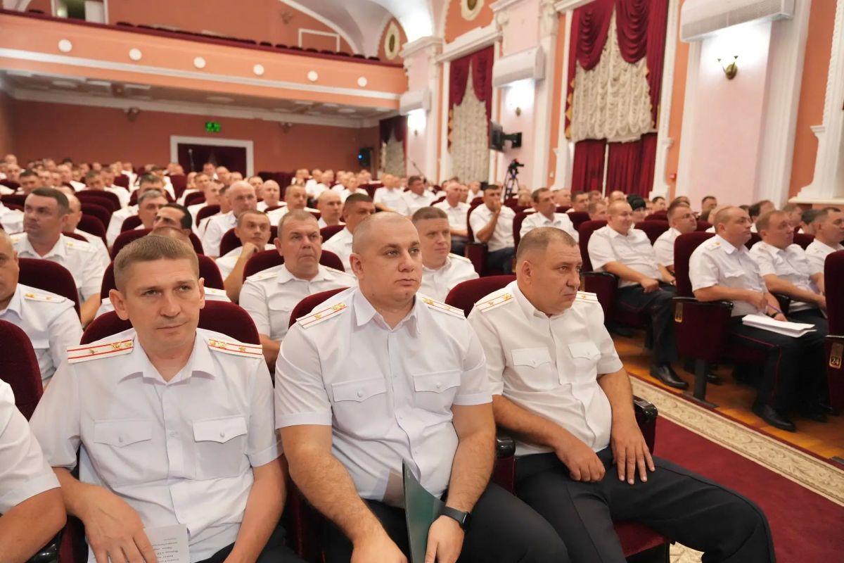 Начальник донского Главка МВД подвел итоги служебной деятельности Госавтоинспекции и определил ключевые результаты и задачи на будущее Начальник донского Главка МВД подвел итоги служебной деятельности Госавтоинспекции и определил ключевые результаты и задачи на будущее