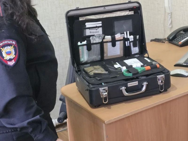 Шахтинские полицейские задержали подозреваемого в краже
