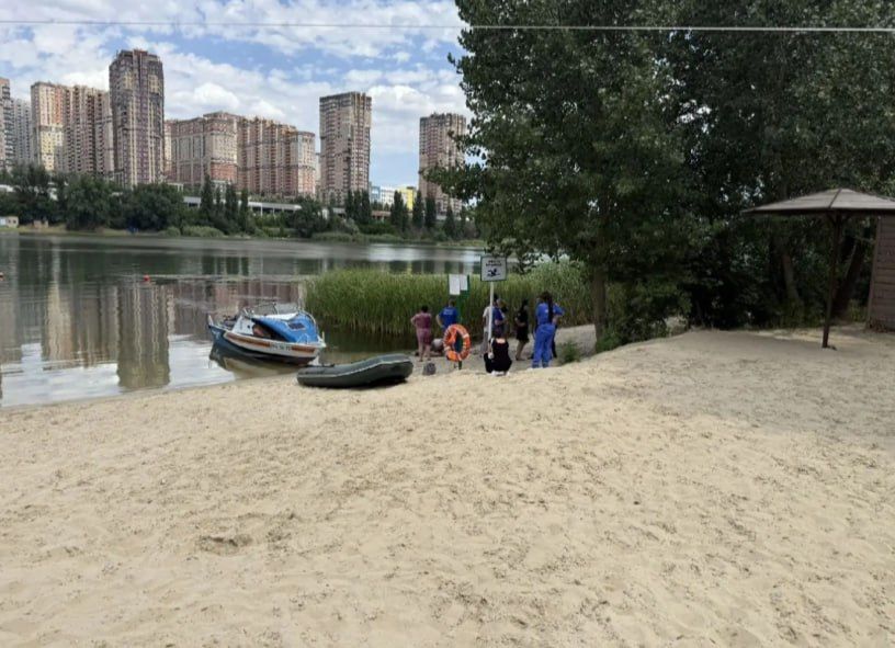 На Зеленом острове в Ростове утонул 15-летний подросток