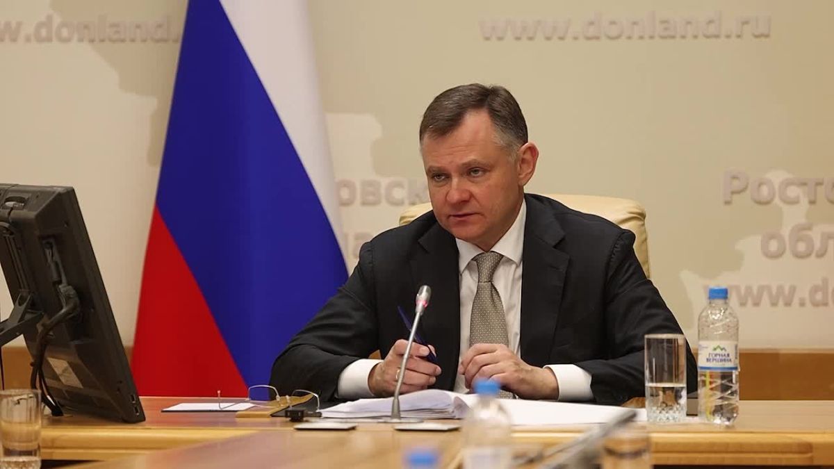 Казаков и волонтёров планируют привлечь для помощи людям, стоящим в очередях к АЗС Ростовской области
